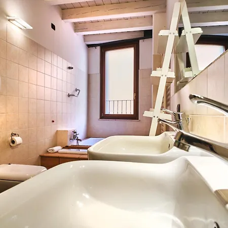 Dimora Pensiero Stupendo * Верона