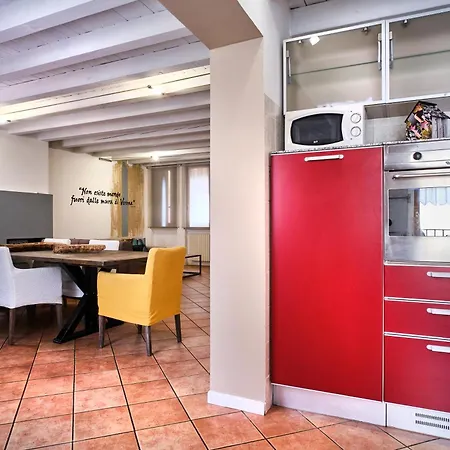 Апартаменты Dimora Pensiero Stupendo